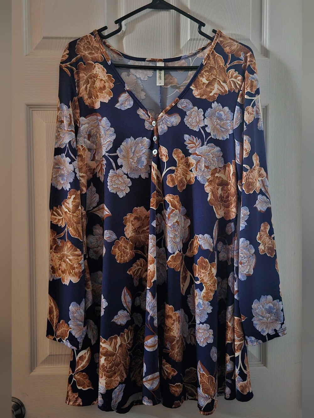 24seven Comfort Apparel Floral Tunic